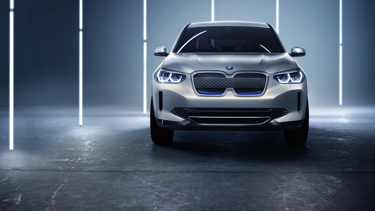 Con 270 caballos de fuerza y más de 400 kilómetros de autonomía, este modelo brinda una mirada del objetivo de la compañía en materia de vehículos eléctricos. Foto: BMW