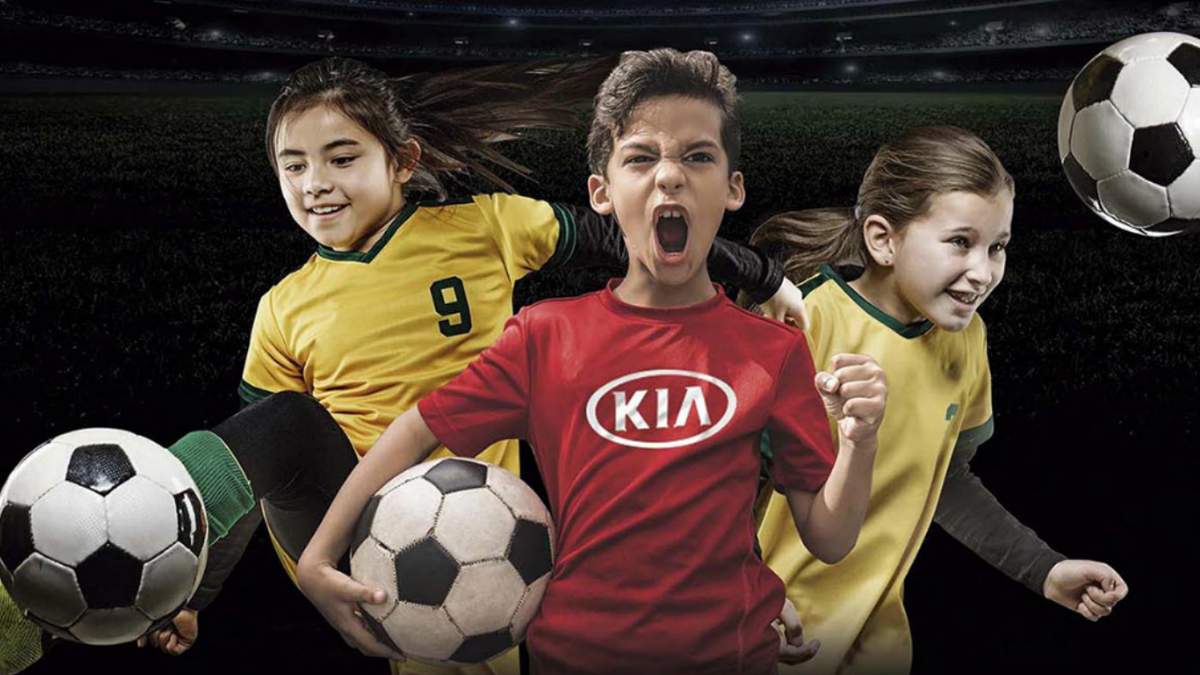 Metrokia realizará la selección de un niño (a) entre los 10 y 14 años para ser el 'Kia Official Match Ball Carrier' en el encuentro entre Colombia y Polonia. Foto: Kia