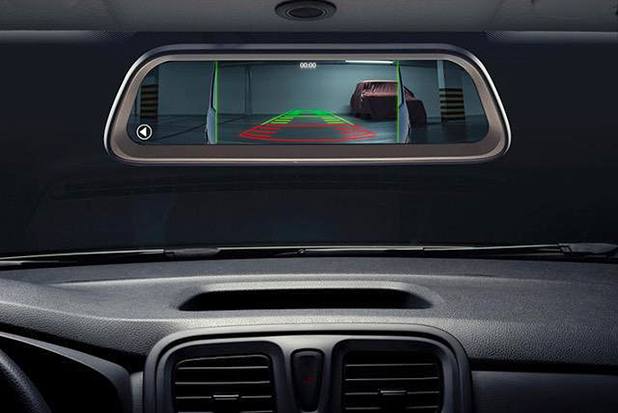 Estas cámaras emiten imágenes que pueden ser combinadas en una pantalla, generando panorámicas de los alrededores del vehículo. Foto: Cortesía