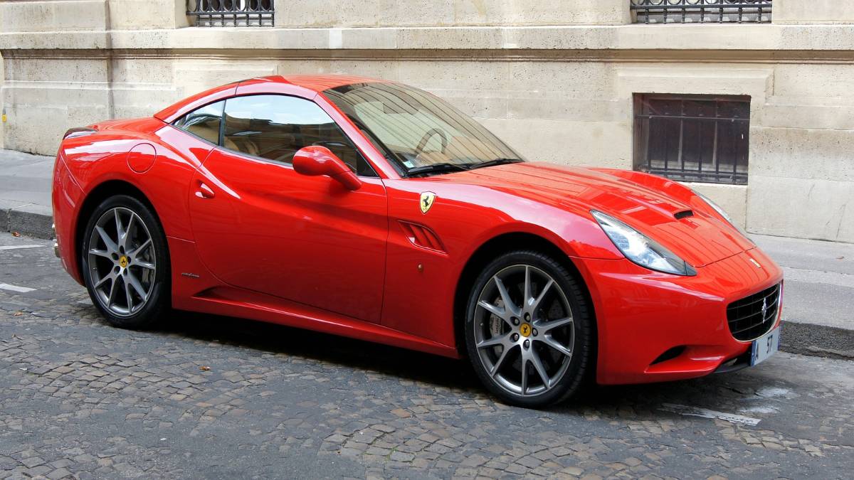El primer trimestre del año deja a Ferrari con un crecimiento del 22% en su beneficio neto.  Europa Press