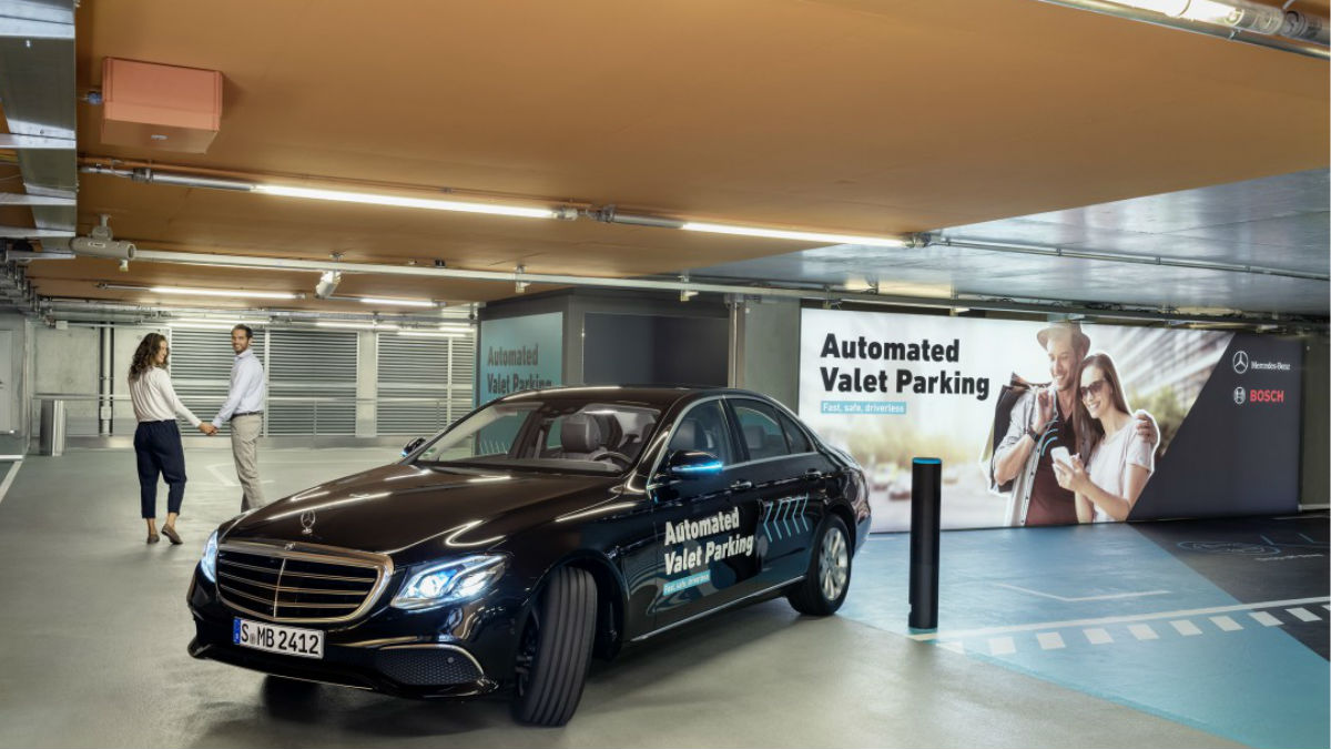 Daimler y Bosch lograron la autorización para operar el primer parqueadero automatizado en el mundo.