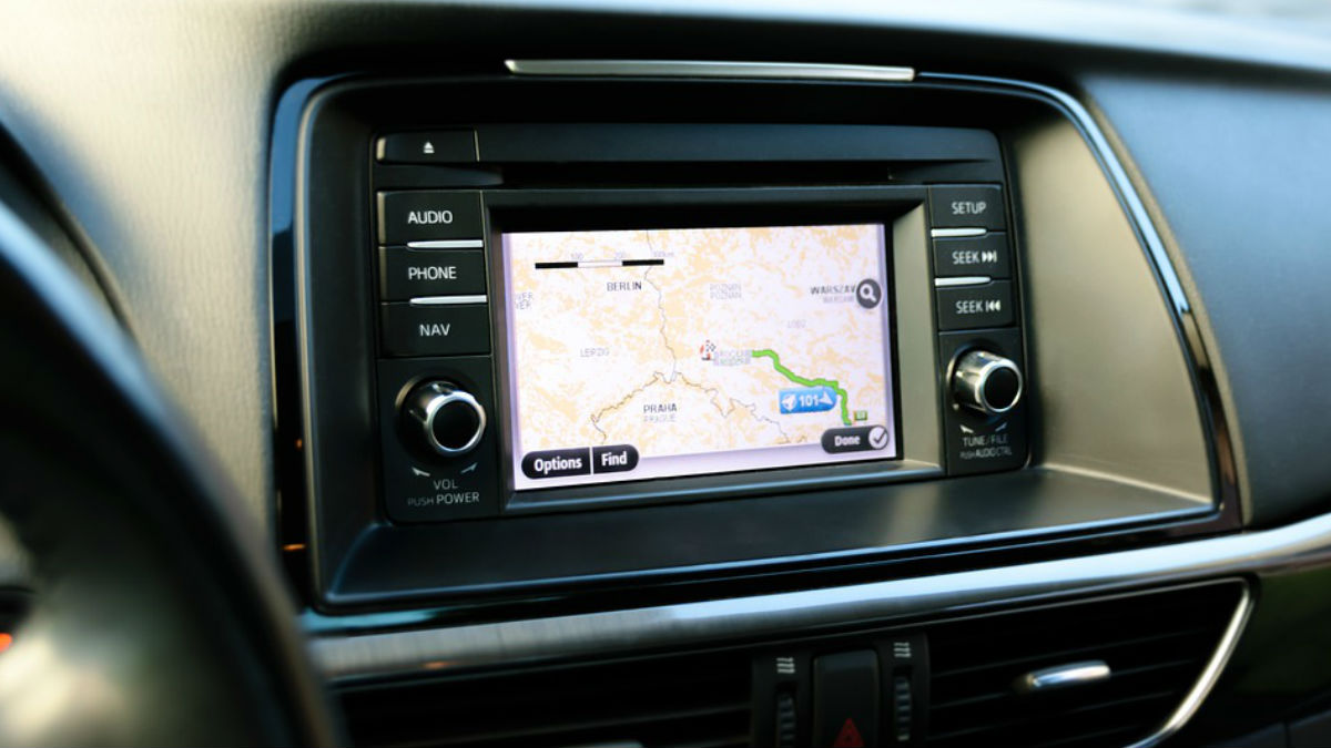 Ford presentó una novedosa funcionalidad para conducir en carreteras que no aparecen en el GPS.