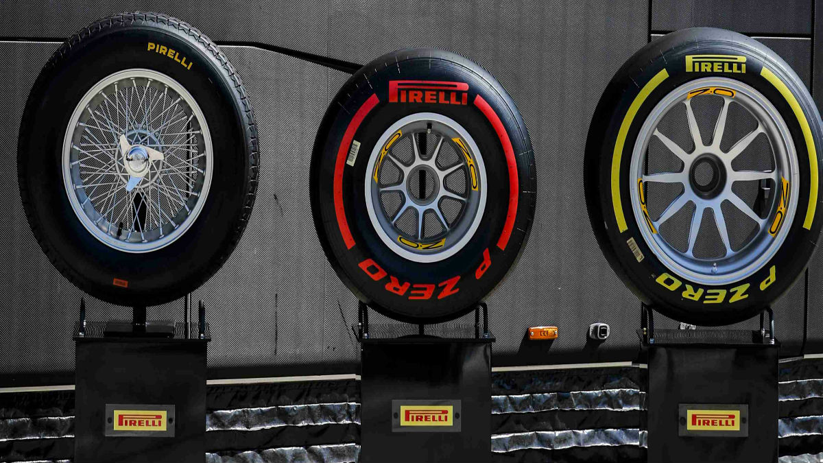 Todos los neumáticos Collezione se producen en cantidades limitadas, como es el caso de los neumáticos de competencia de Pirelli. Foto: Pirelli