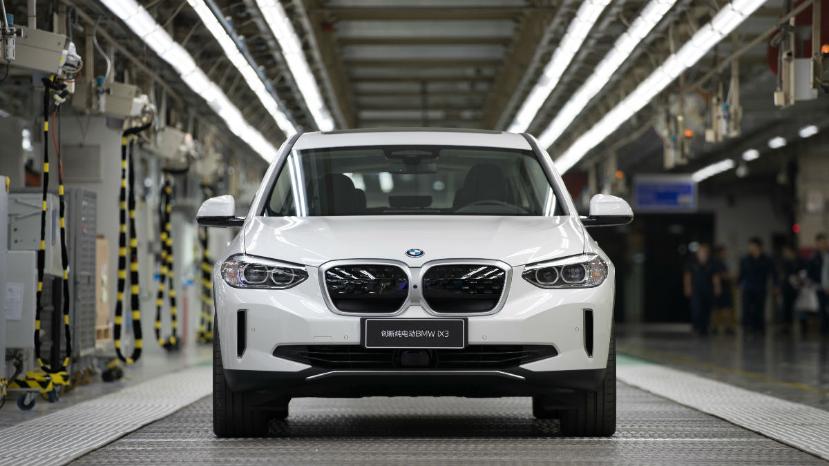 Nuevo iX3 en la planta de producción. Foto: BMW
