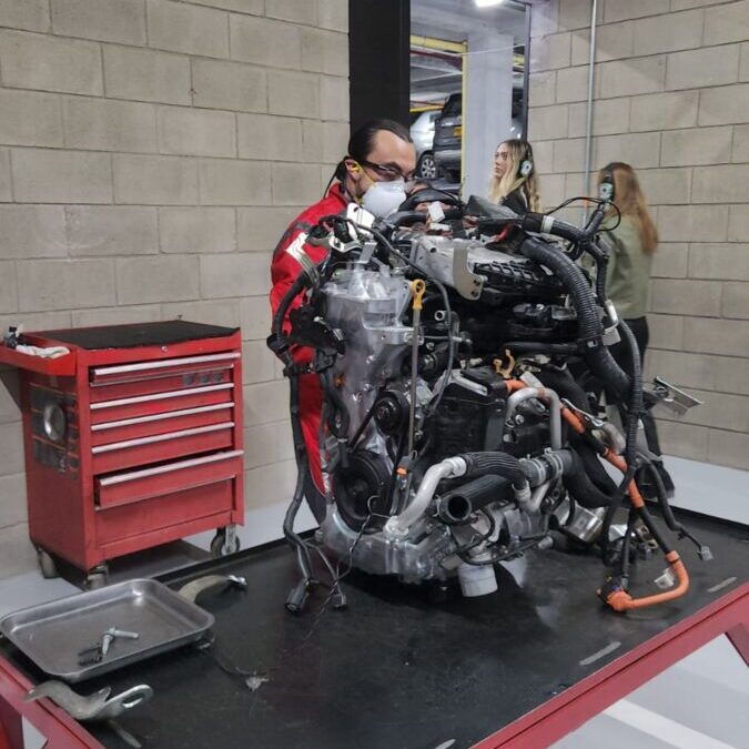 Nissan le apuesta a Colombia reabrió su vitrina por importante razón