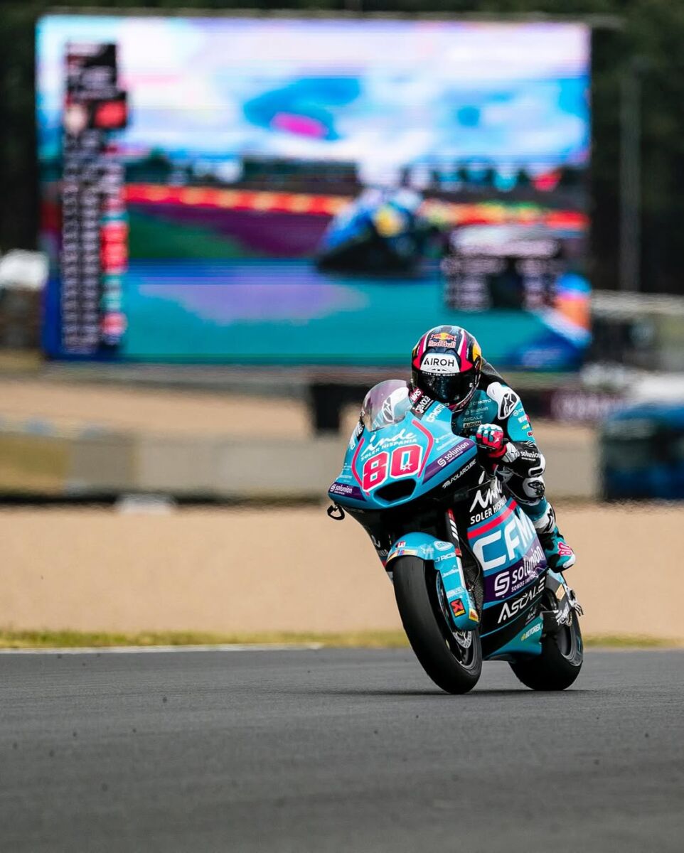 David Alonso listo para brillar en Gran Bretaña horarios y dónde ver Moto 2