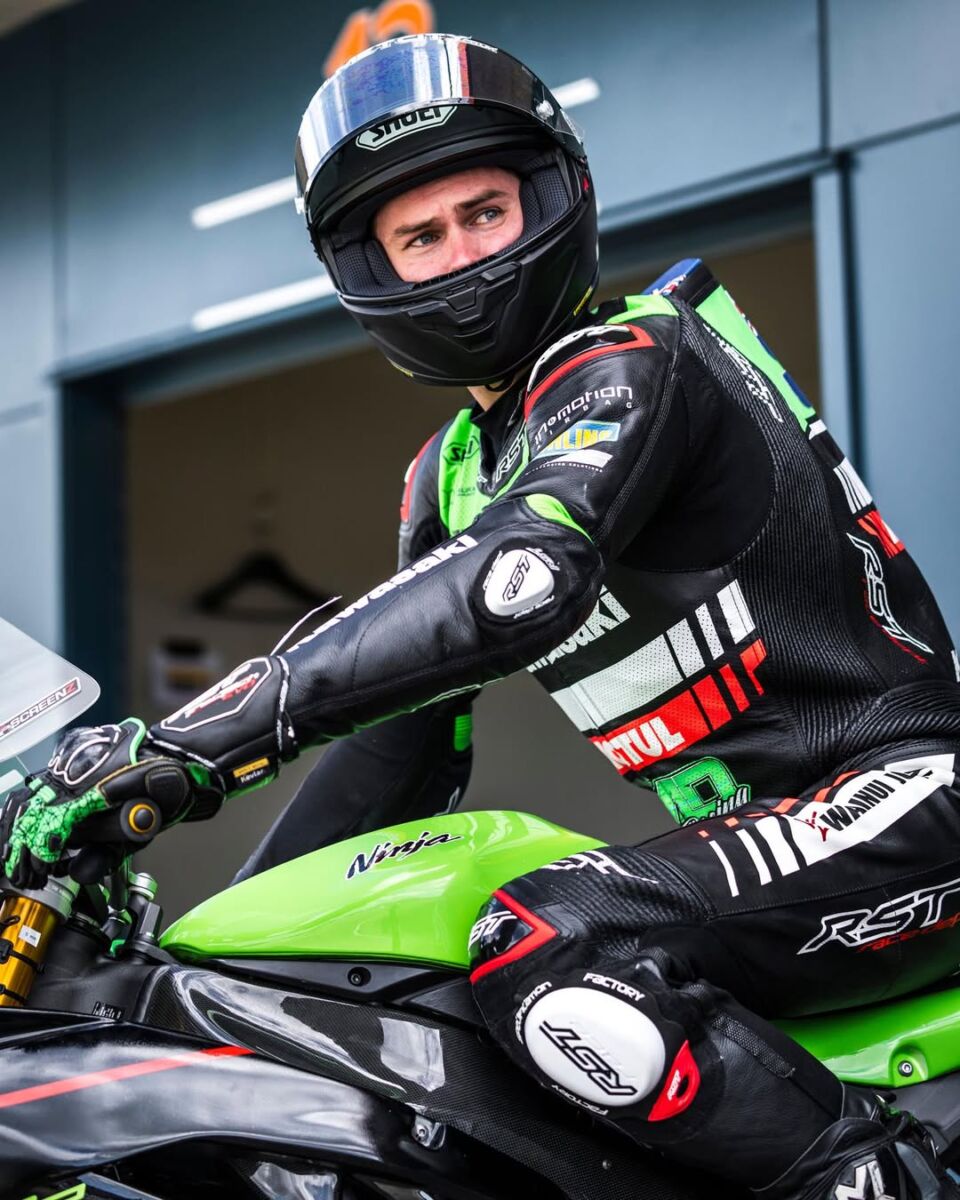 Fatal accidente en las superbikes de Londres dos pilotos murieron