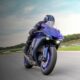 ¿Cuánto debería ganar al mes para comprar una Yamaha R1 y seguir viviendo sabroso?