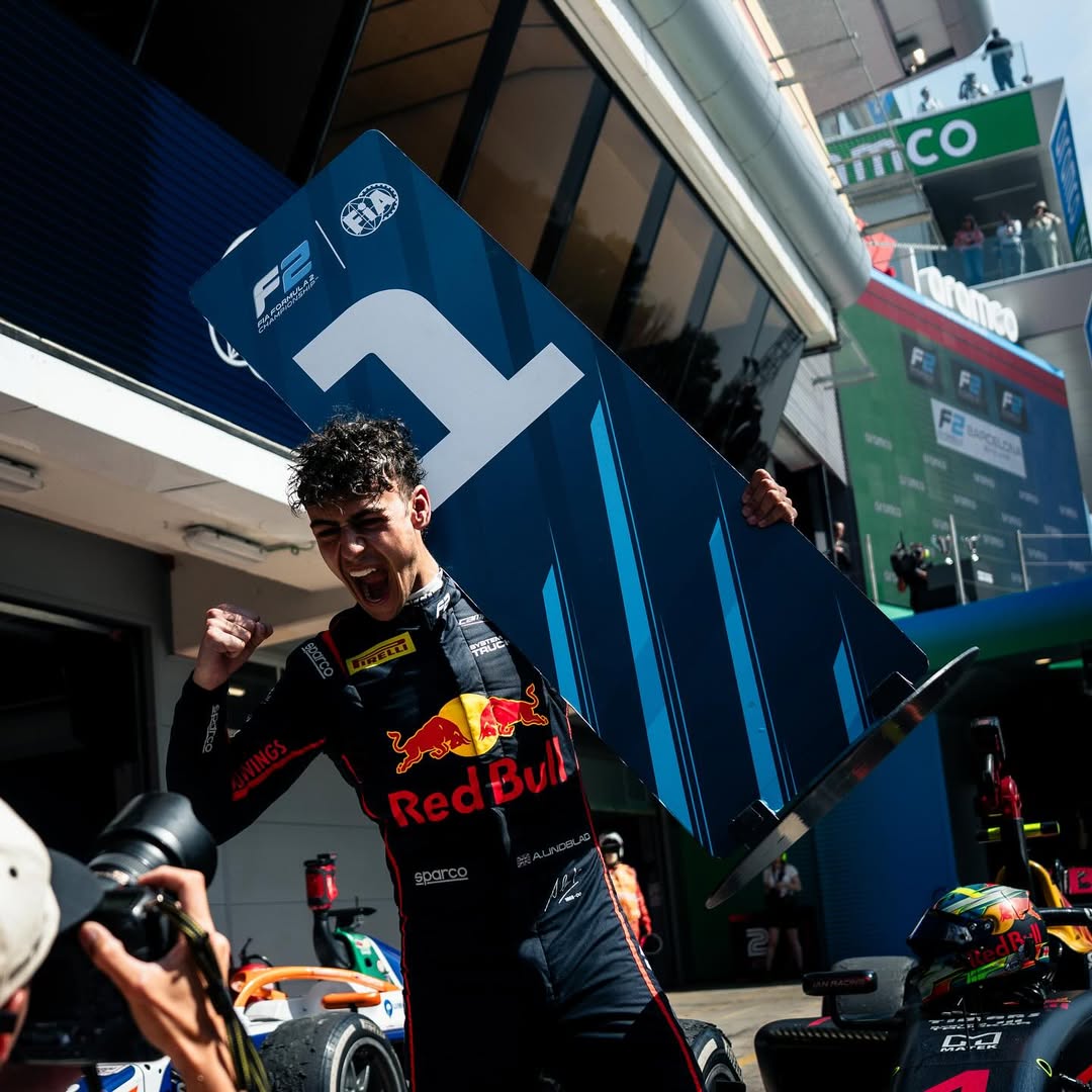 Arvid Lindblad llega a la Fórmula 1 tomaría un asiento en Red Bull llll