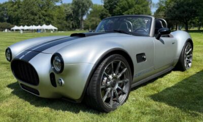 Cobra GT Roadster potencia Ford en un ícono inglés
