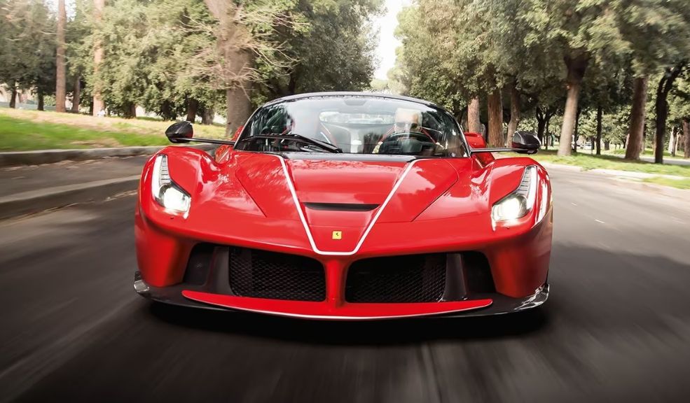 Ferrari no quiere los eléctricos retrasó su segundo modelo