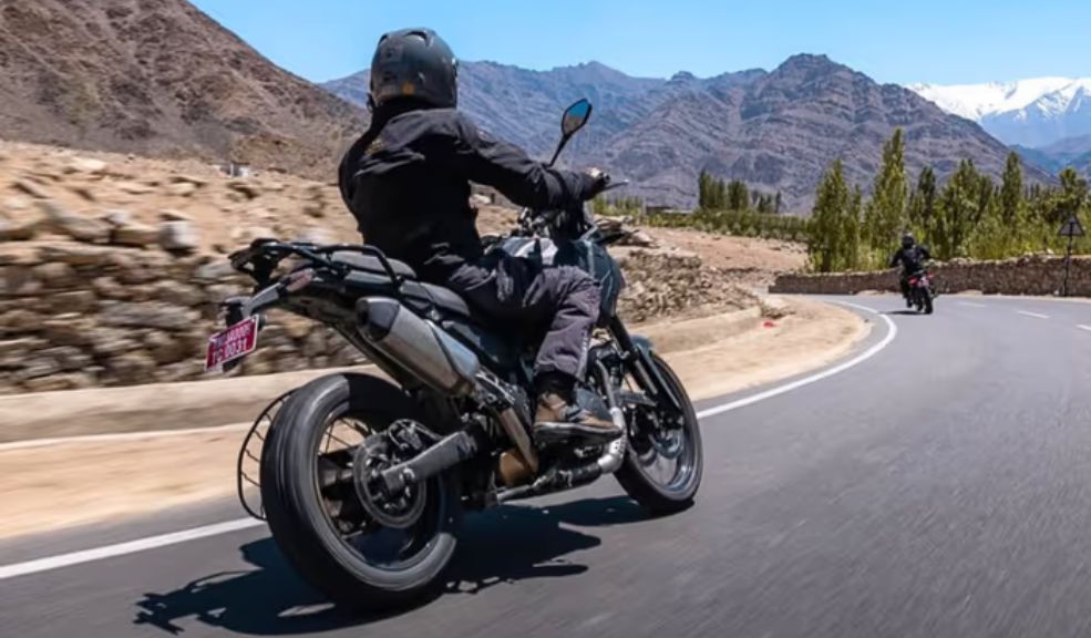 Hay nueva Royal Enfield conozca la Himalayan 750 l