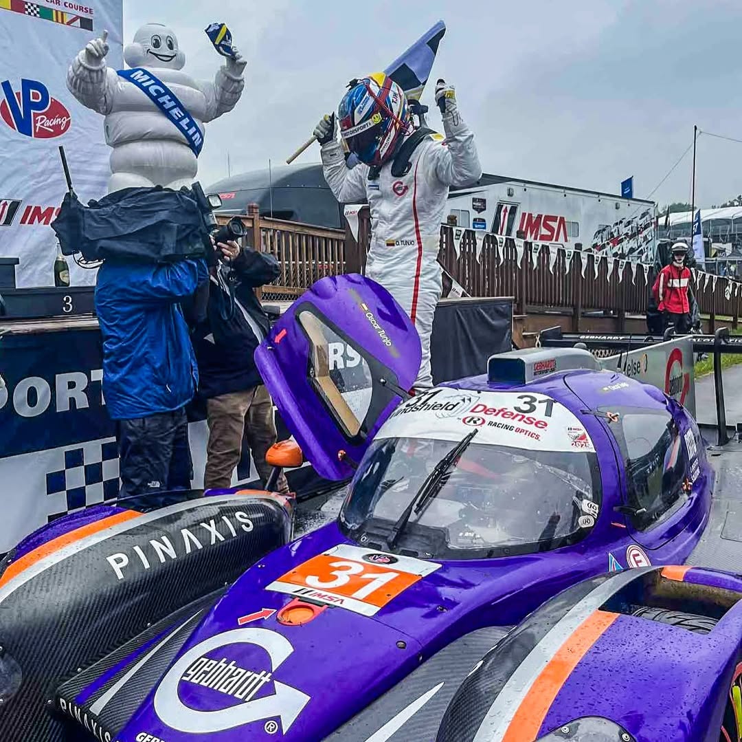 Oscar Tunjo salió victorioso con doble podio del Campeonato IMSA VP Sportscar Challenge