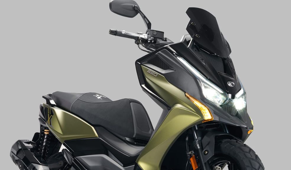 Kymco DTX 350 2025 la scooter más barata y deportiva