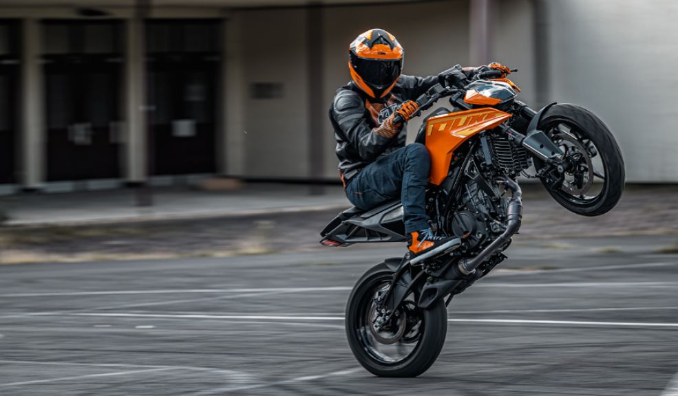 KTM 250 Duke 2025: precio y características