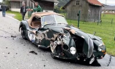 Jaguar XK120 de 1948 fue destruido por conductora distraída en el celular