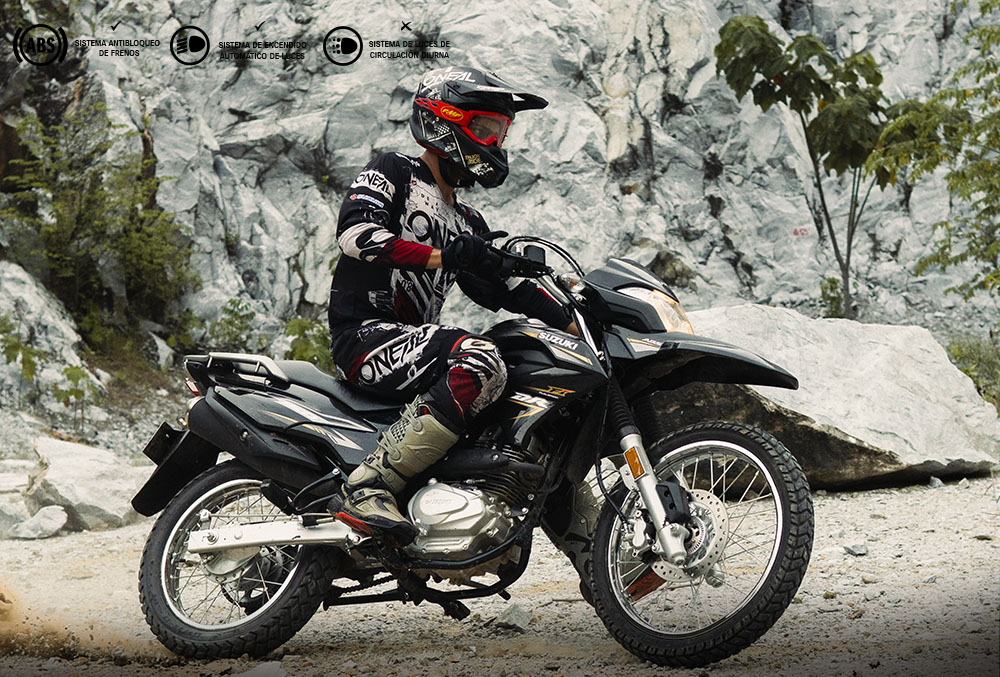 Suzuki DR 150 FI ABS ¿Vale la pena esta enduro en Colombia?.