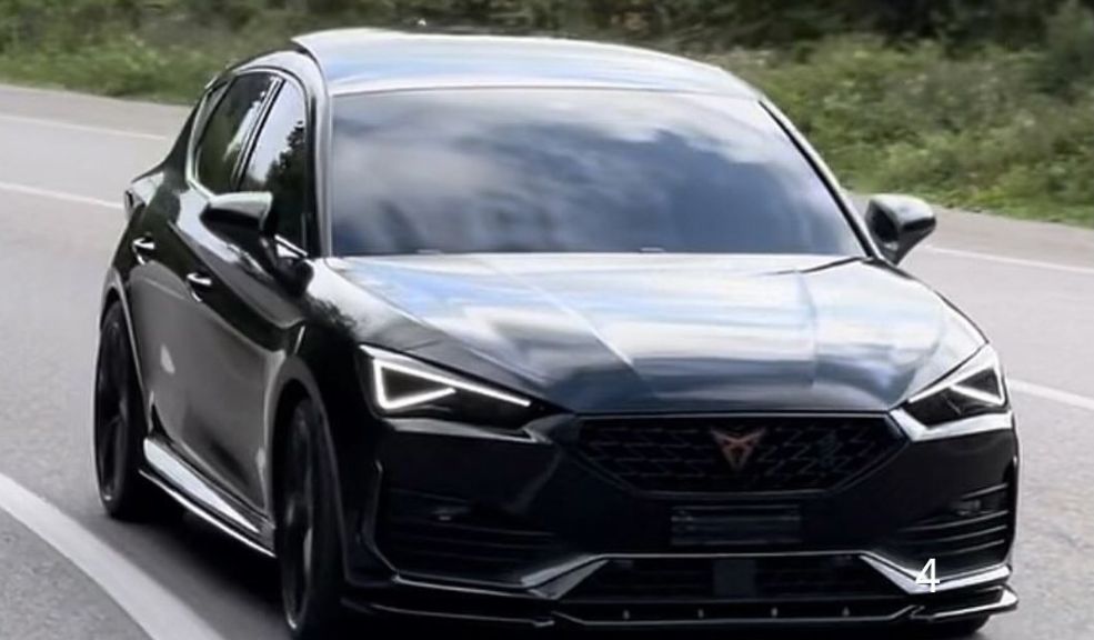 Nicki Nicole lleva a Lamine Yamal a entrenar en lujoso auto: este es su precio