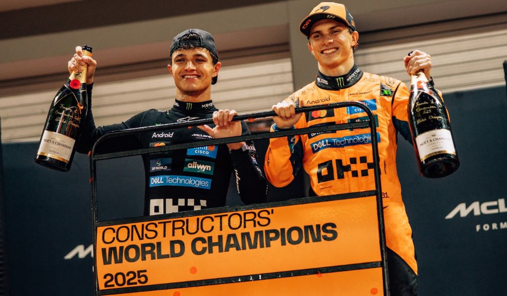 F1 Russell dominó en Singapur mientras Mclaren se enreda en su propia lucha por el campeonato