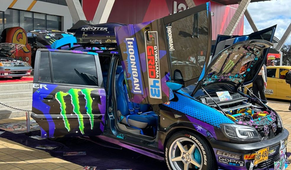 Plan gratis en Bogotá más de 70 autos personalizados llegan al Tunning Fest Halloween 2.0