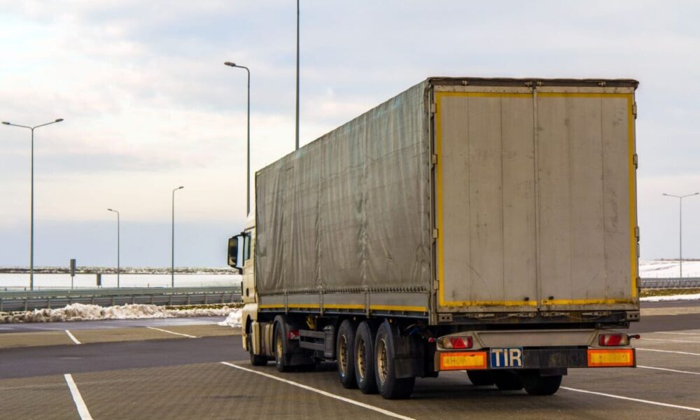 Así responden las llantas de carga en las carreteras más desafiantes de Colombia