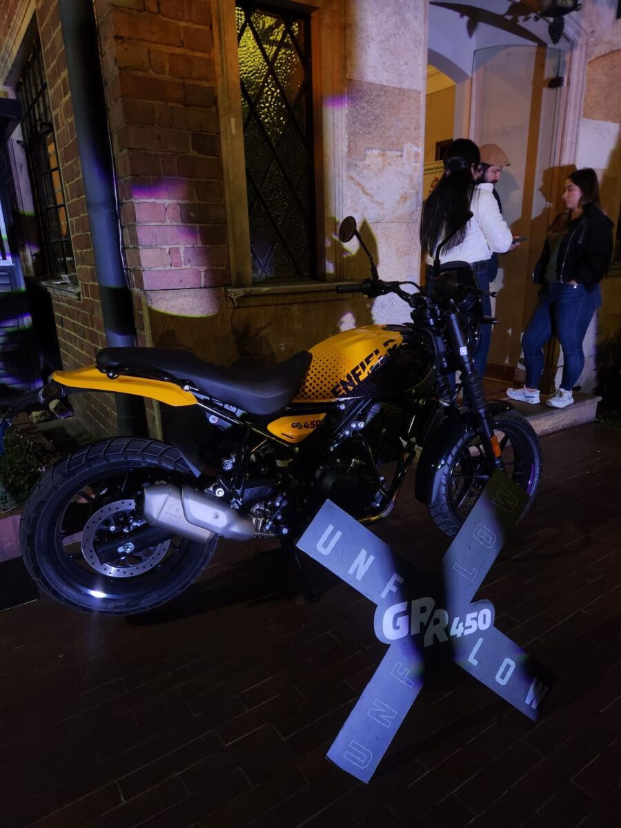 Royal Enfield lanzó oficialmente en Bogotá la GRR 450: precio y características