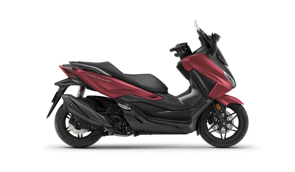 Honda Forza 350 2026 características de la scooter más querida