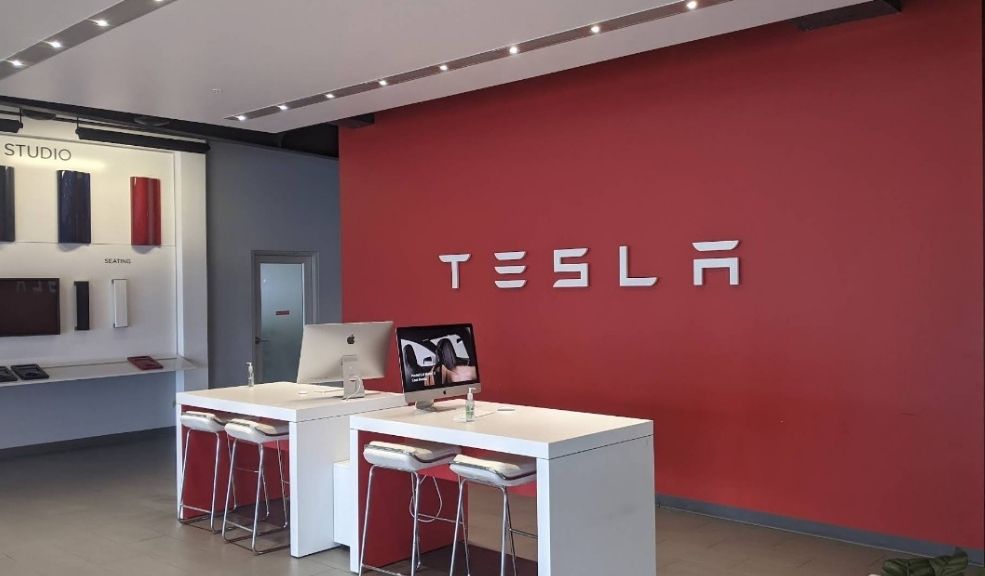 Tesla así puede trabajar en esta empresa automotriz en Colombia
