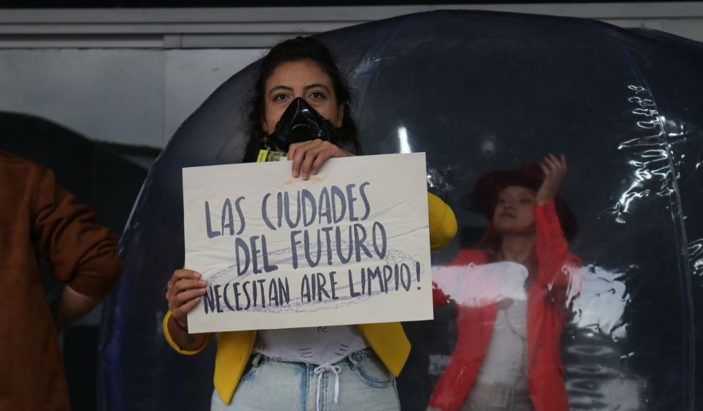 Calidad del aire en Colombia preocupa carros ineficientes empeoran la crisis