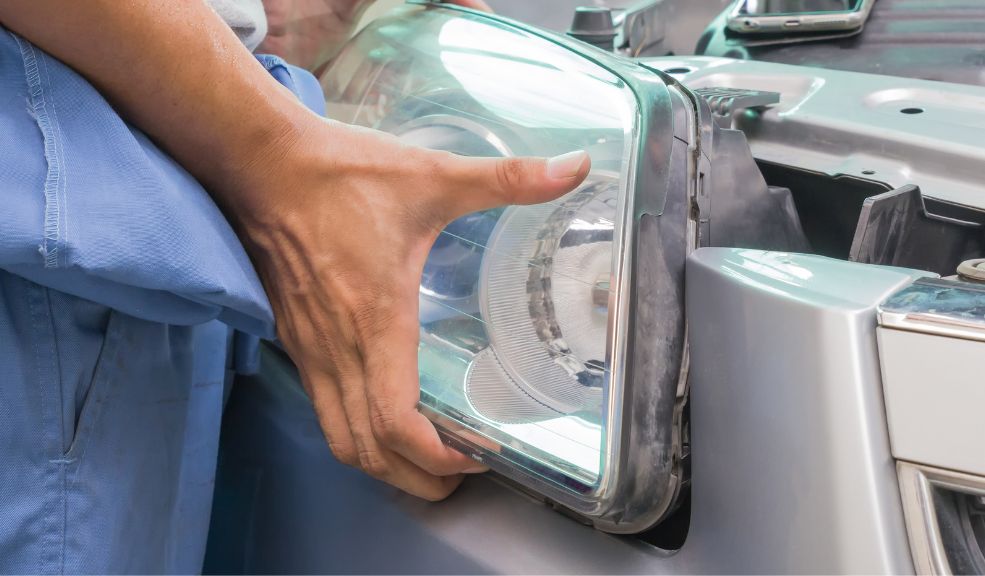Cambie sus luces halógenas así puede hacerlo y saber si están dañadas