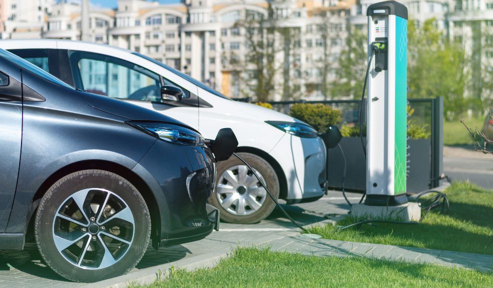 Más allá del motor: La movilidad eléctrica como receta de salud pública