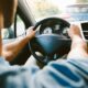 Hábitos de conducción que los colombianos tienen que eliminar