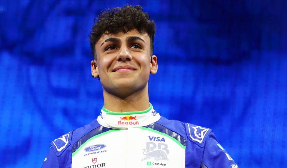 Arvid Lindblad se accidentó en los primeros kilómetros del 'shakedown' de la F1