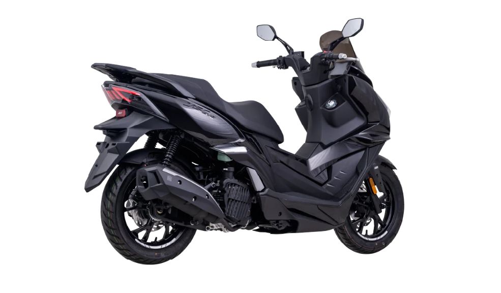 Puede ver: AKT 250 R Vs, Suzuki Gixxer 250 Sport: ¿Cuál es la mejor opción?