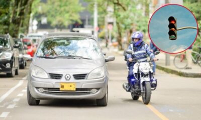Cruce a la derecha con el semáforo en rojo cuándo aplica la multa según la ley