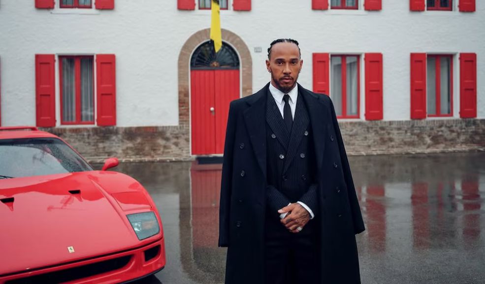 Lewis Hamilton vendió su colección de carros estaba valorada en 17 millones de dólares