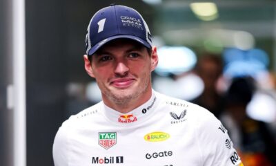 Max Verstappen le regaló su casco a Checo Pérez en México