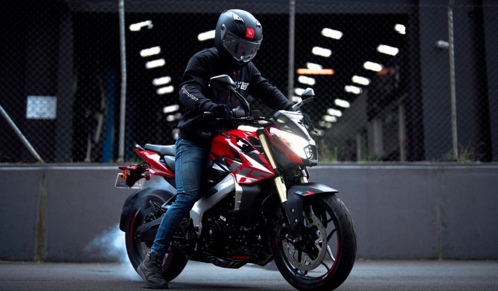 Pulsar NS400Z, la nueva rival directa de las 400 cc consolidadas ficha técnica