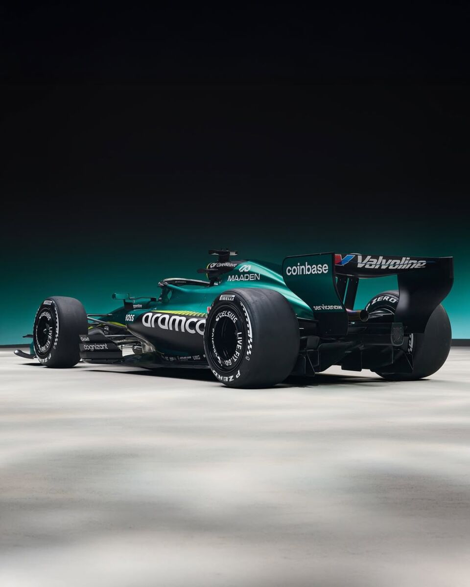 Aston Martin presentó el monoplaza diseñado por Newey para la F1 2026