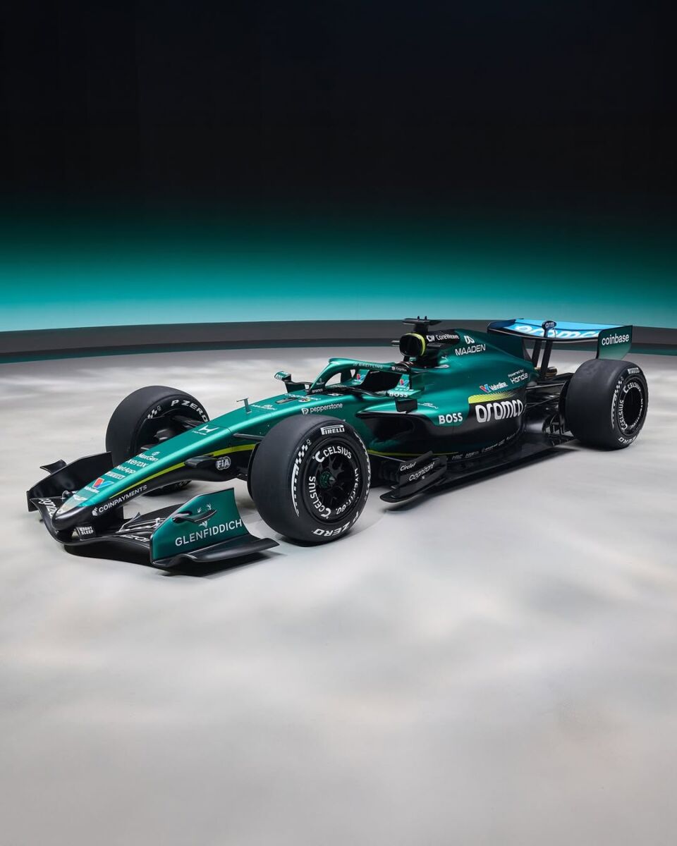 Aston Martin presentó el monoplaza diseñado por Newey para la F1 2026