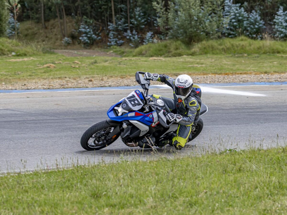 Daniel Fernández, de Colombia pal’ mundo: sin miedo conquistó el podio del Red Bull Romaniacs