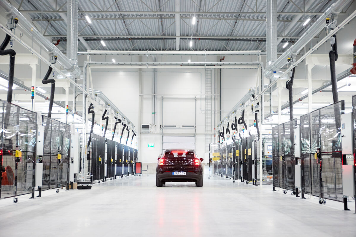 Volvo impulsa la conectividad en Colombia con su mayor actualización digital OTA