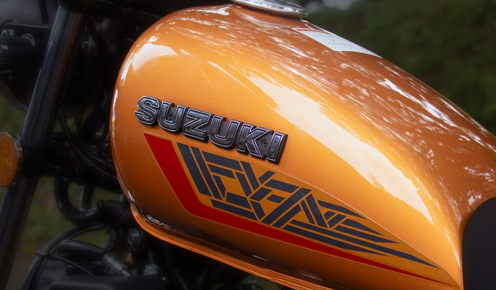 Suzuki GN 125 2027: barata y para ciudad ¿vale la pena?