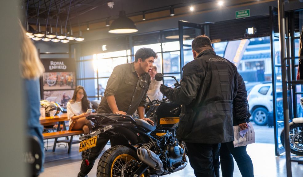 Royal Enfield sigue dándola toda en Bogotá nueva tienda en NormandíaRoyal Enfield sigue dándola toda en Bogotá nueva tienda en Normandía