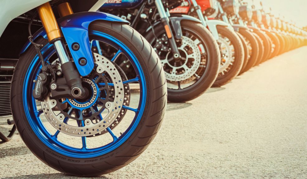 Yamaha DT300R 2026 características y ficha técnica