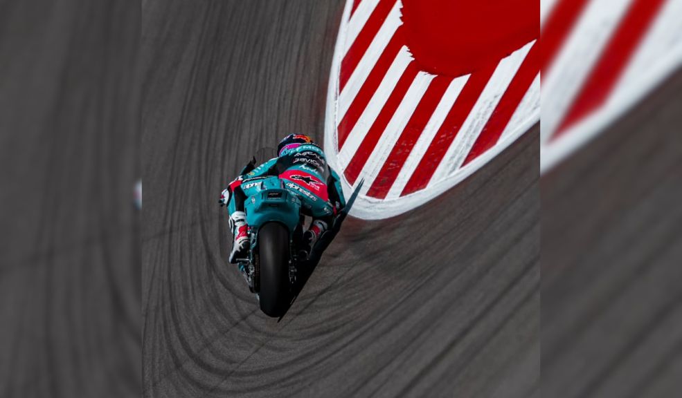 David Alonso en Moto2: hizo gran adelantamiento en el GP de España