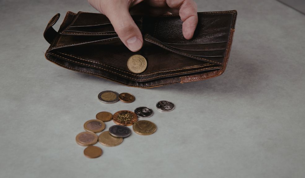 Debe mucha plata en multas, pillos se aprovechan y dicen que se las eliminan del sistema (2)