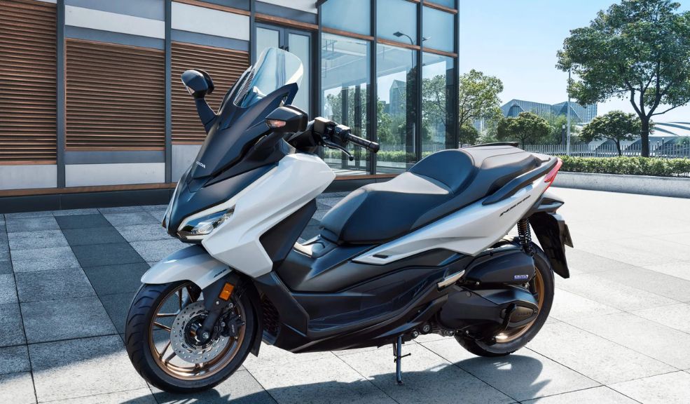 Nueva Honda NSS250 precio detalles y características para Colombia