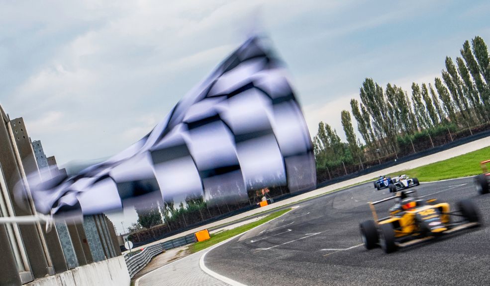 ¿Por qué se dice que pilotos de F1 “terminarían en la cárcel”? La polémica fiscal detrás del paddock