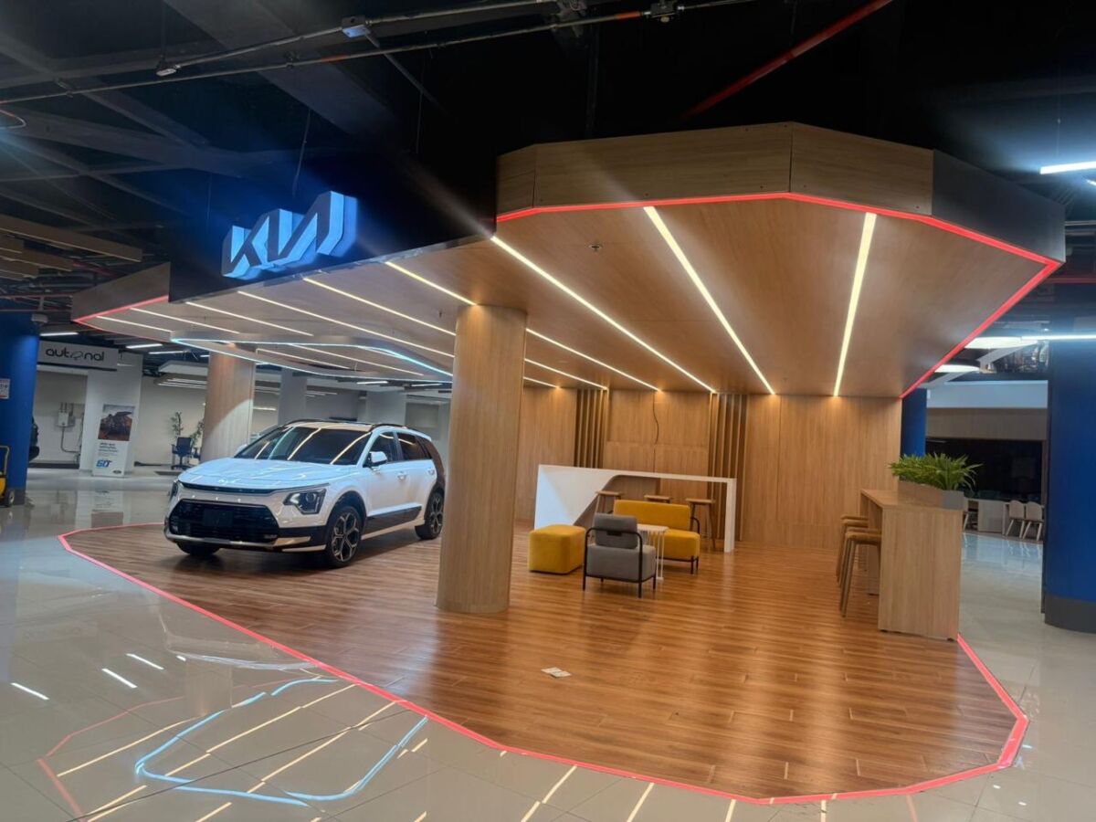 Kia consolida su liderazgo y expande su red en Bogotá con nueva vitrina en Mallplaza (3)